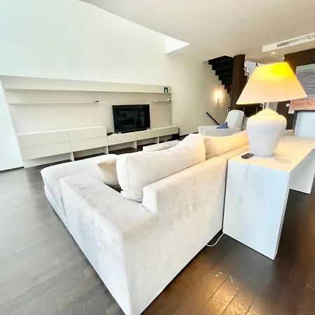 Modern In Gated Complex Sierra Blanca Villa Marbella