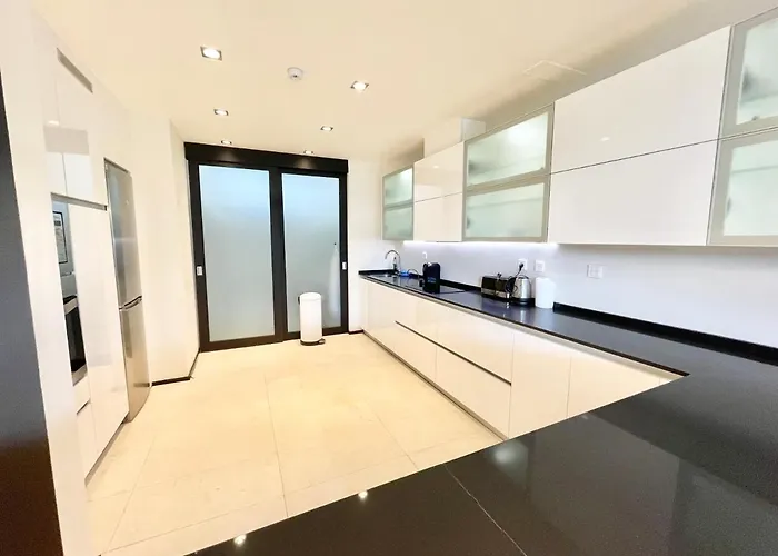 Modern In Gated Complex Sierra Blanca * Marbella