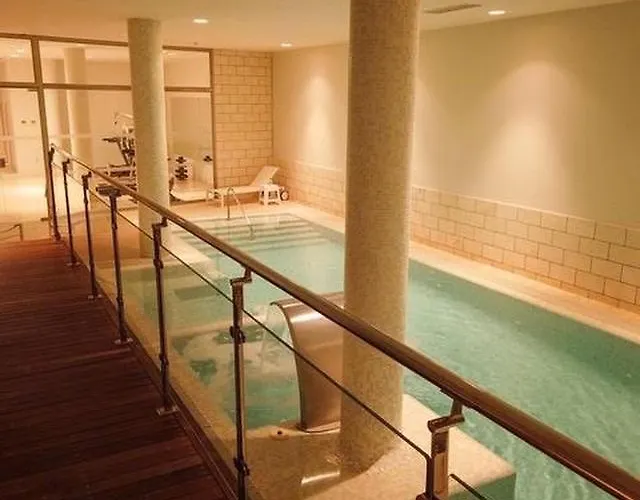 Modern In Gated Complex Sierra Blanca Willa