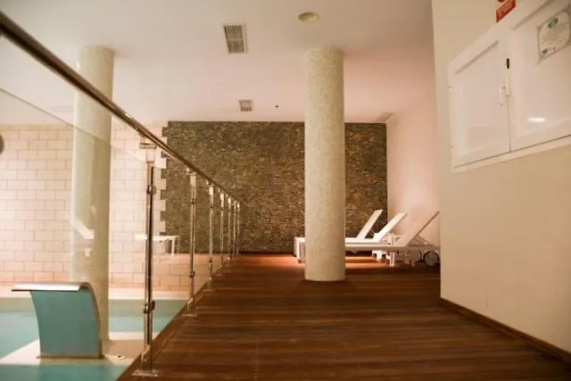 Modern In Gated Complex Sierra Blanca Willa