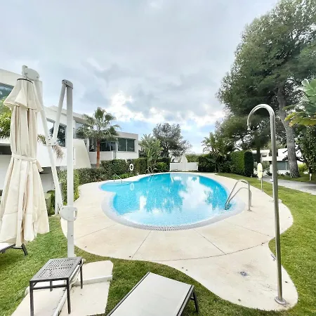 Modern In Gated Complex Sierra Blanca ヴィラ マルベーリャ