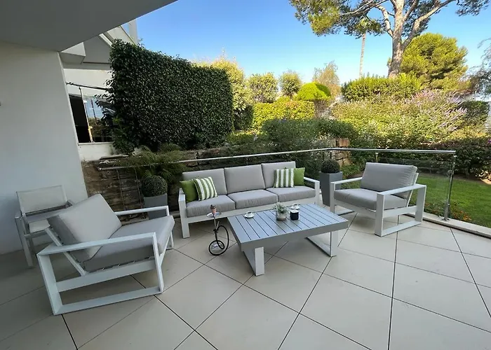 Modern In Gated Complex Sierra Blanca Marbella