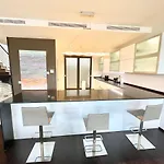 فيلة Modern In Gated Complex Sierra Blanca ماربيا