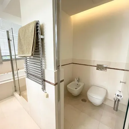 Modern In Gated Complex Sierra Blanca فيلة